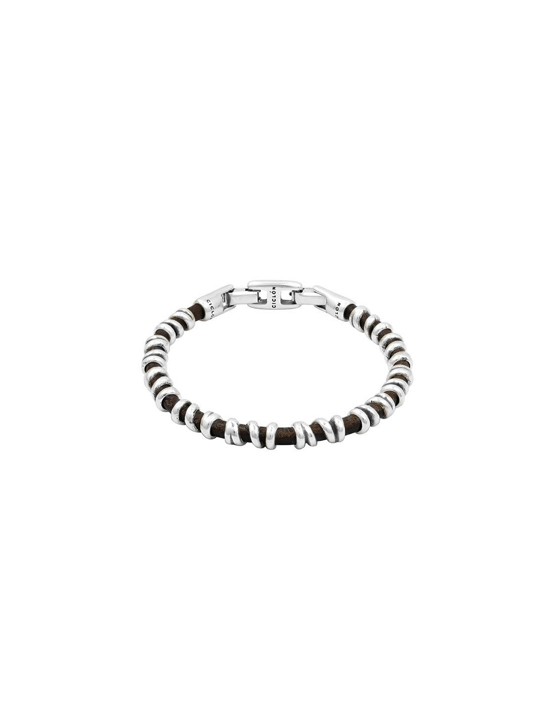 bracelet designed with 5mm leather, stiped silver and black accents