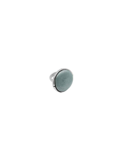 silver ring with captivating green Murano glass sphere